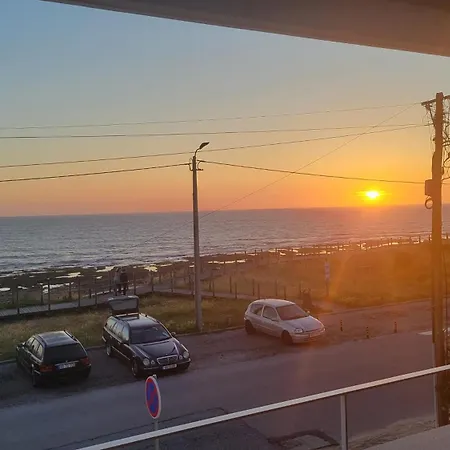 Granja Front Dom wakacyjny São Félix da Marinha